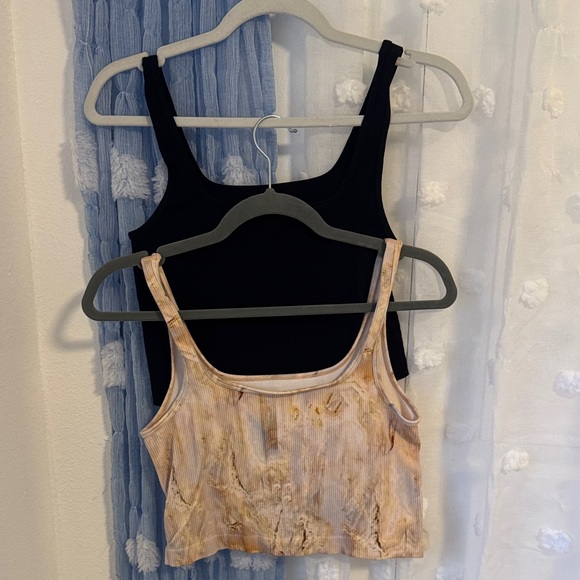 OQQ Tops - Black and Tie-Dye crop Tank Tops